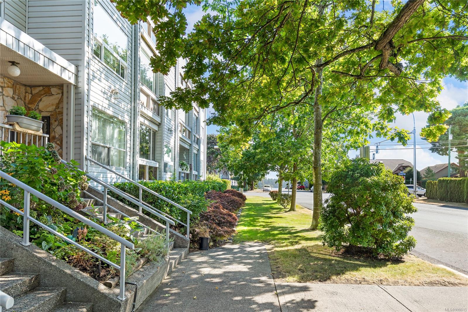 $250,000 - 100 Dawes St<br>British Columbia, V9S 1A3