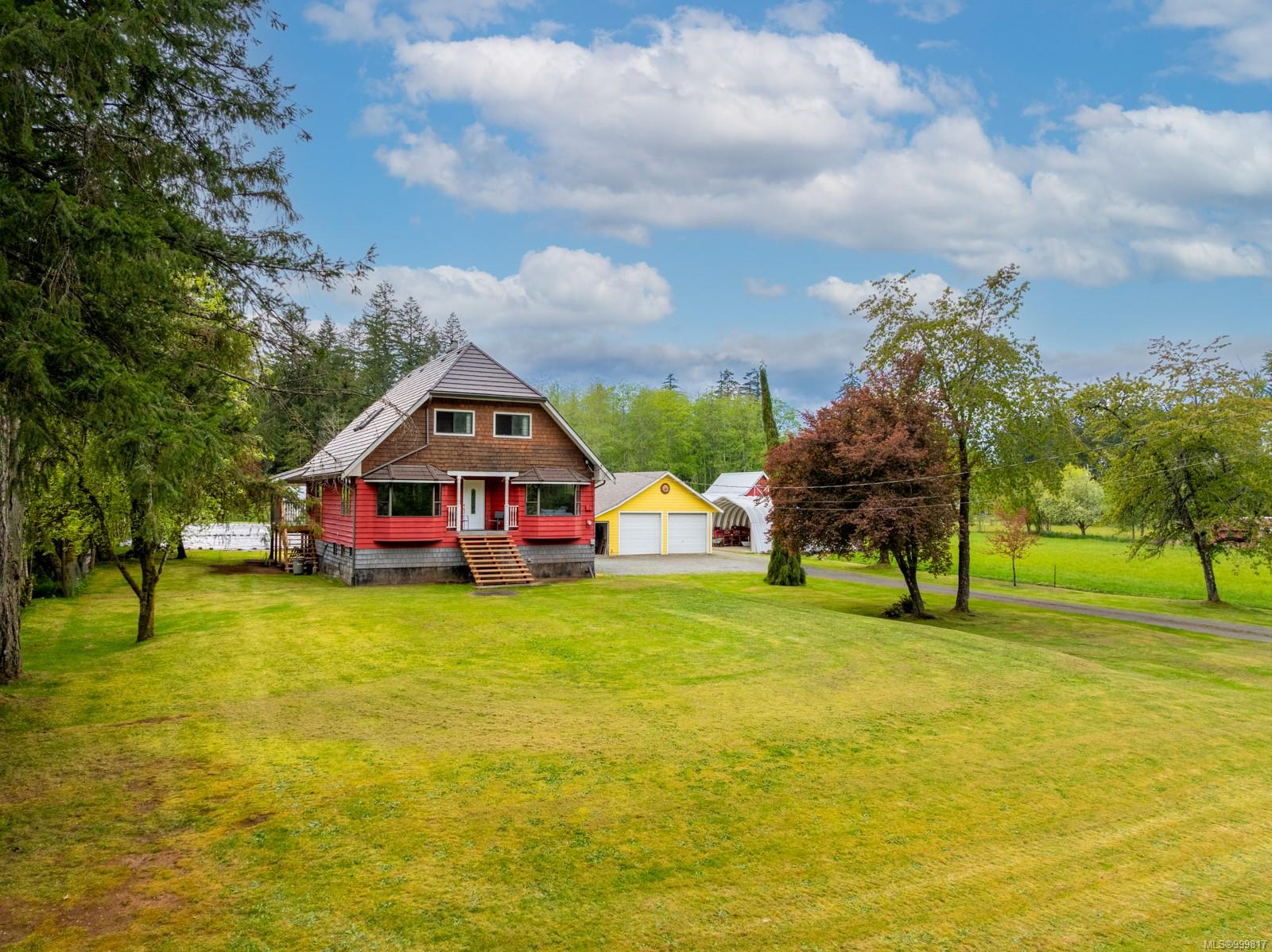 $1,995,000 - 6499 Fitzgerald Rd<br>British Columbia, V9J 1M7