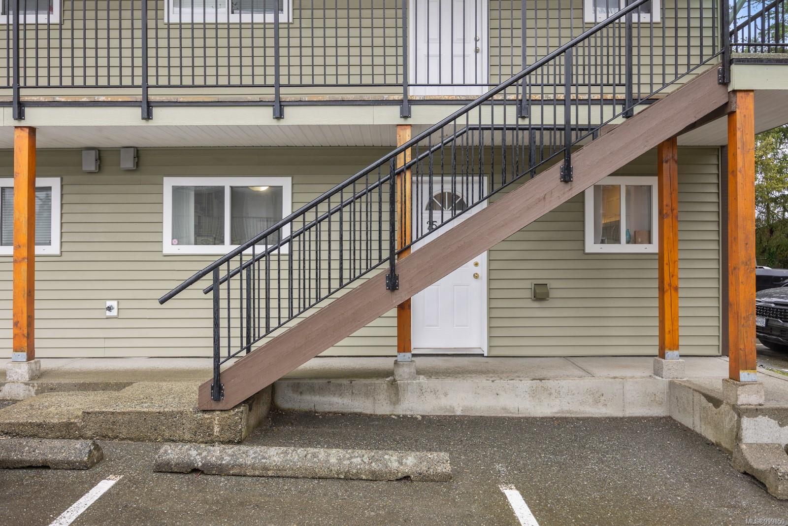 $249,900 - 375 21st St<br>British Columbia, V9N 2B6