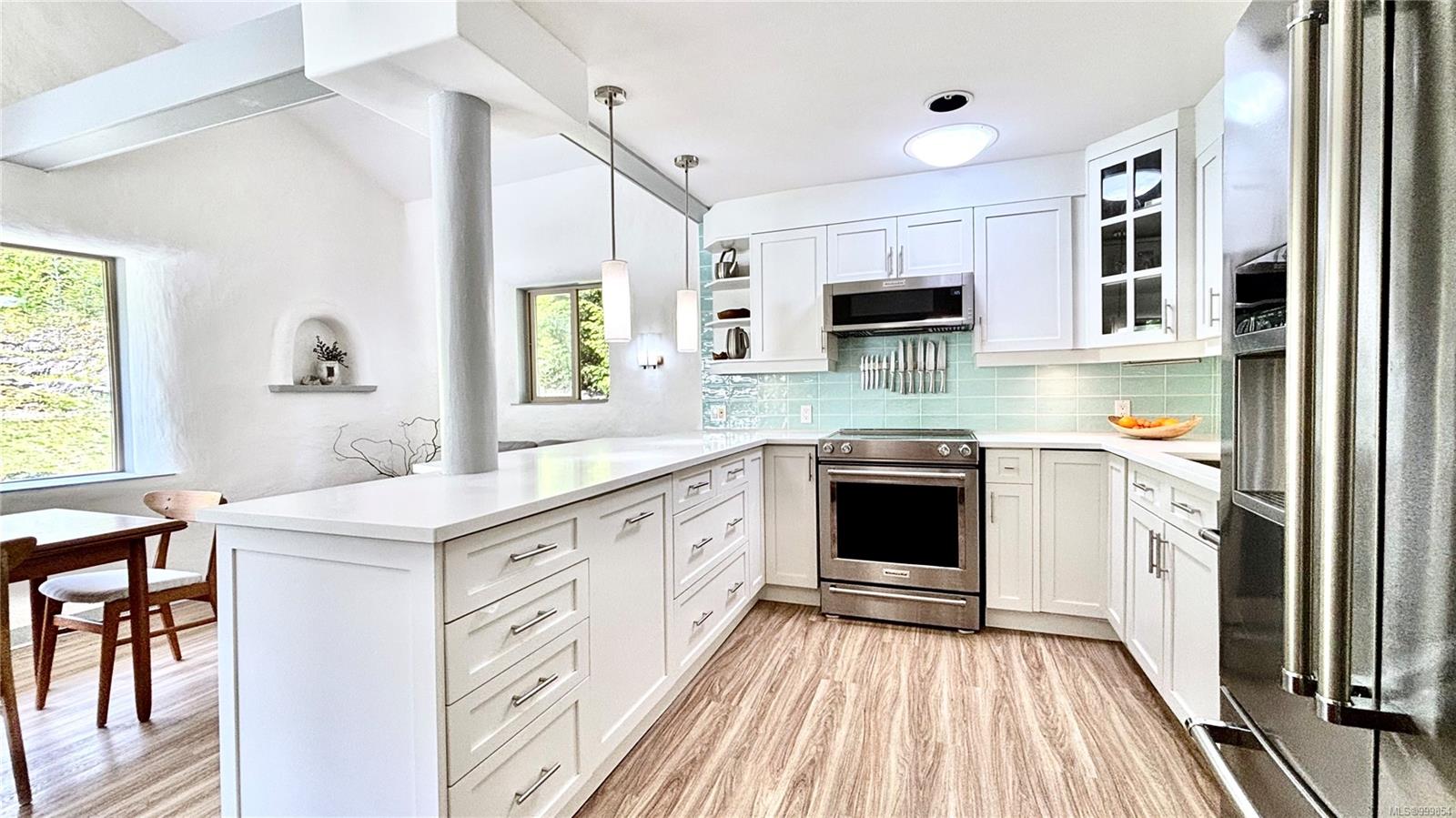 $1,150,000 - 9121 Keith Wagner Way<br>British Columbia, V0R 1T0