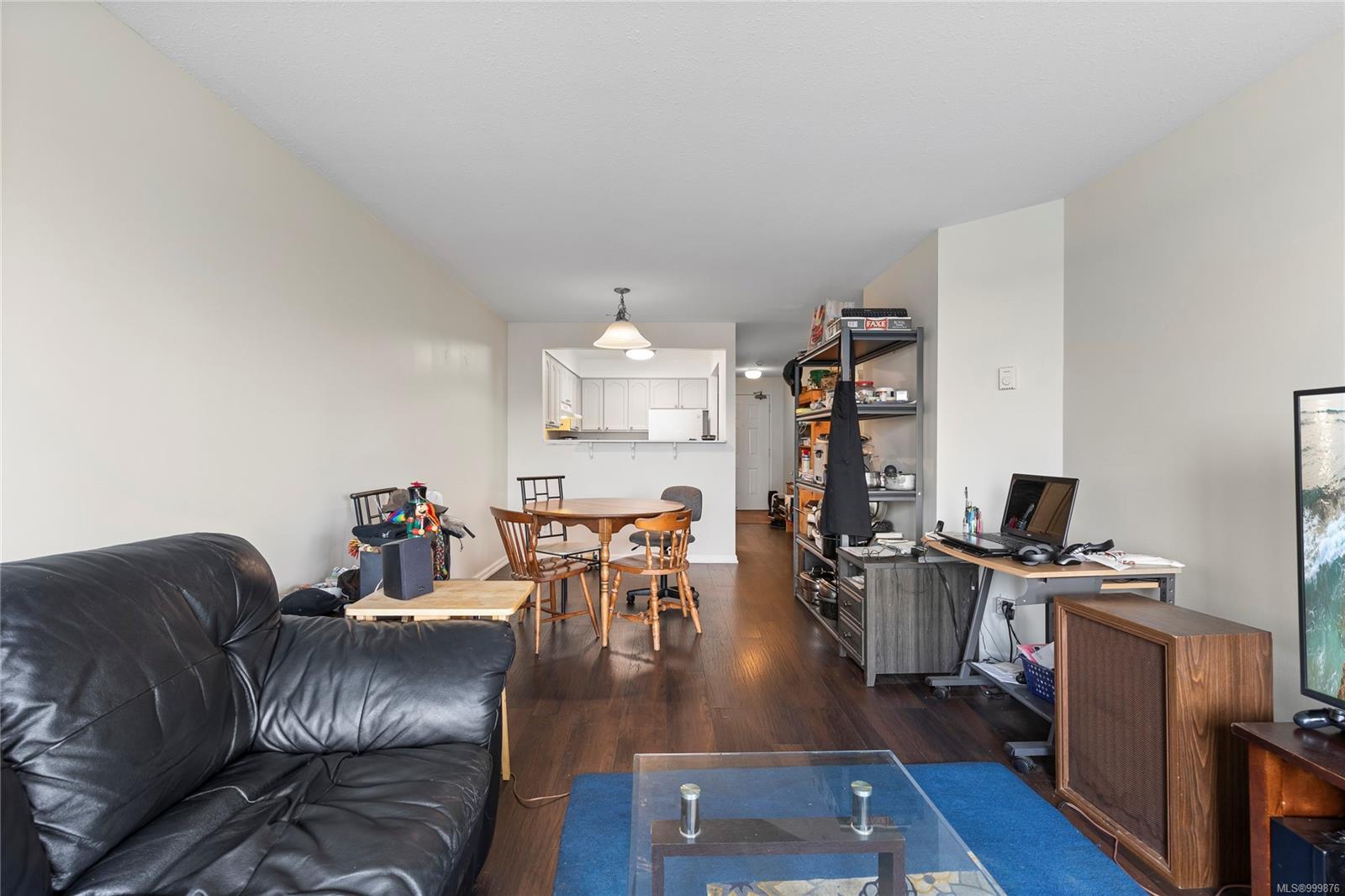 $334,900 - 30 Cavan St<br>British Columbia, V9R 6K3