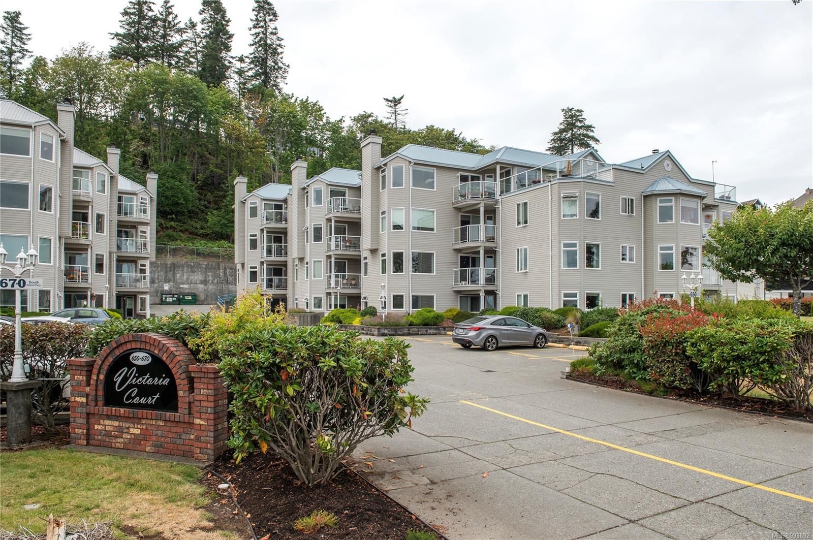 $449,900 - 650 Island Hwy<br>British Columbia, V9W 1A6