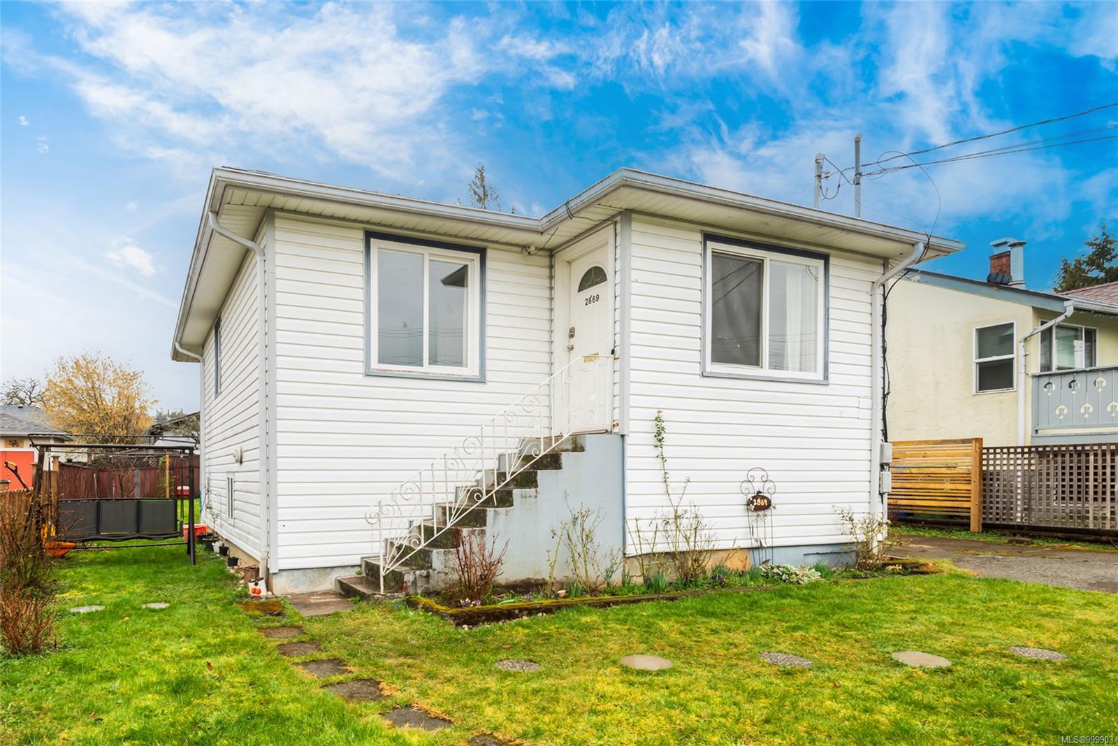 2869 12th Ave, (PA Port Alberni) Port Alberni British Columbia, V9Y 2T3 $399,900
