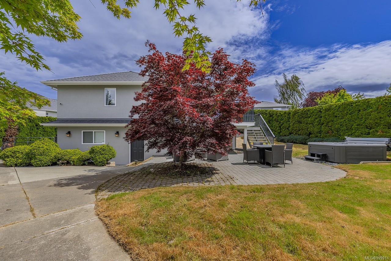 $1,324,900 - 1112 Aery View Way<br>British Columbia, V9P 2N9