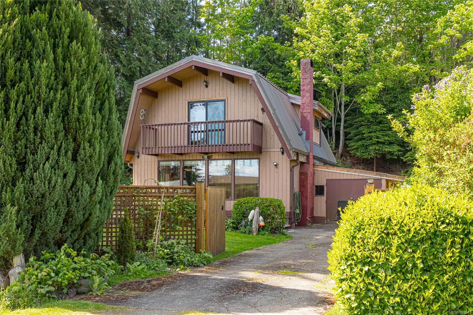$748,000 - 3960 Bovanis Rd<br>British Columbia, V0R 1G0