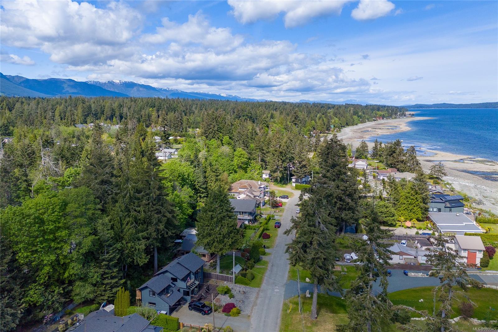 $748,000 - 3960 Bovanis Rd<br>British Columbia, V0R 1G0
