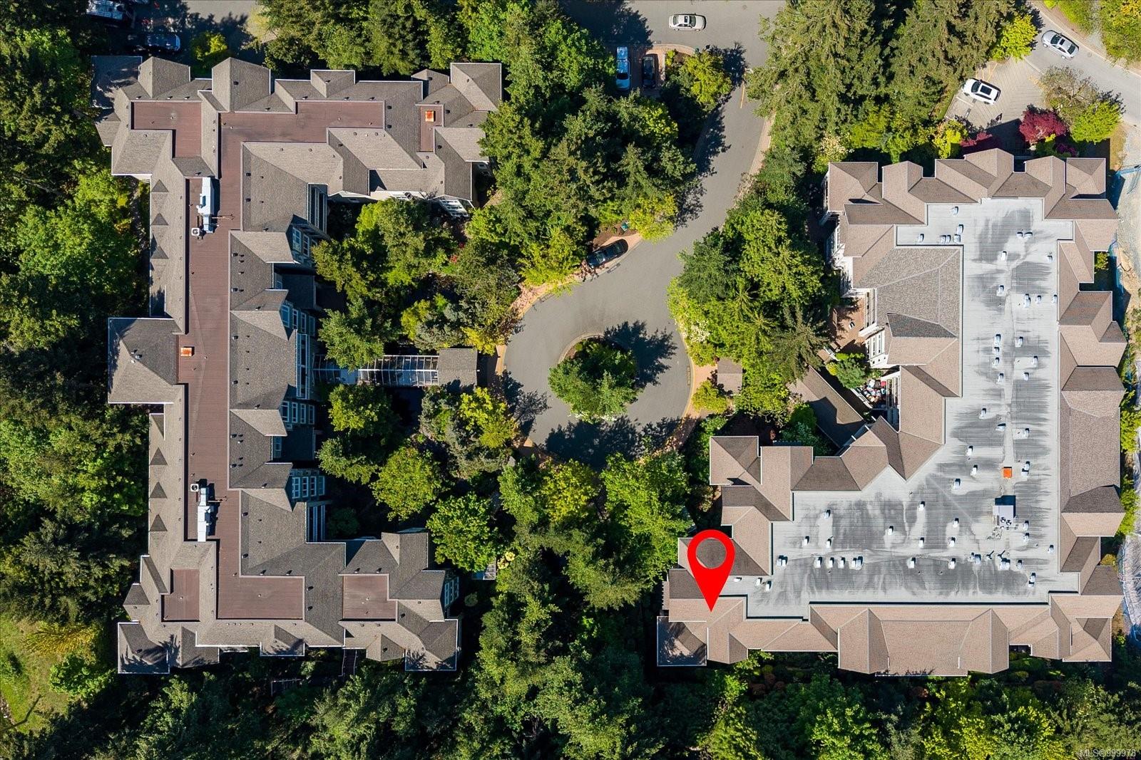 $618,000 - 5670 Edgewater Lane<br>British Columbia, V9T 6K1