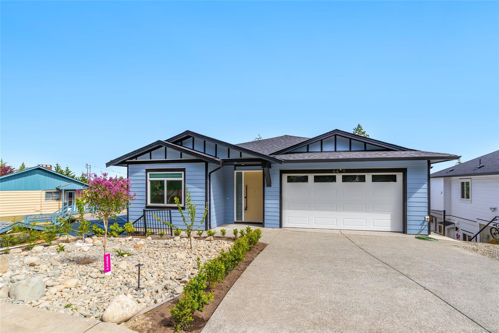 $1,174,999 - 4408 Gulfview Dr<br>British Columbia, V9T 5A9