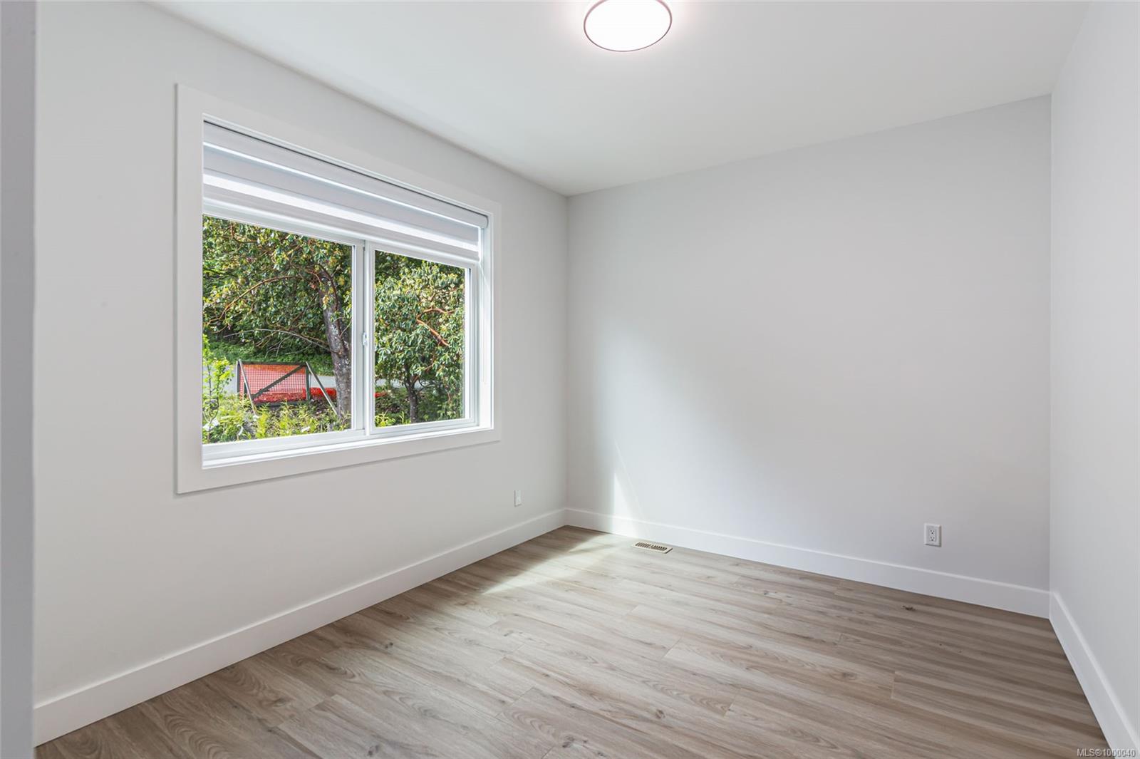 $1,174,999 - 4408 Gulfview Dr<br>British Columbia, V9T 5A9