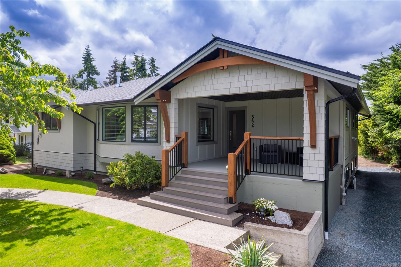$1,650,000 - 842 Mariner Way<br>British Columbia, V9P 1S3