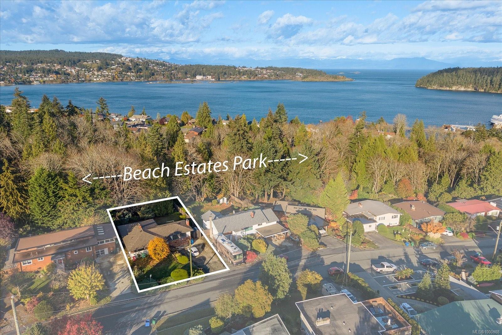 $839,900 - 950 Beach Dr<br>British Columbia, V9S 2Y3