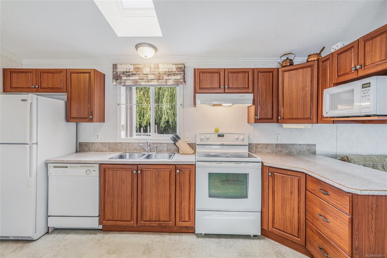 $289,900 - 6245 Metral Dr<br>British Columbia, V9T 6P8