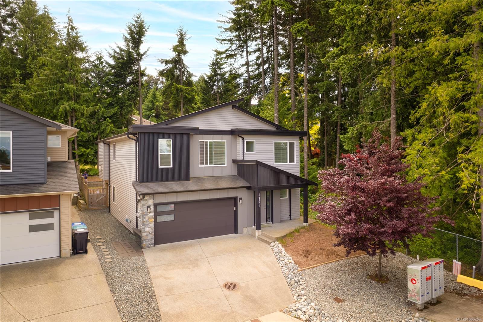 5905 Mahoun Pl, Na North Nanaimo real estate property for sale in Nanaimo British Columbia, V9T 5N3