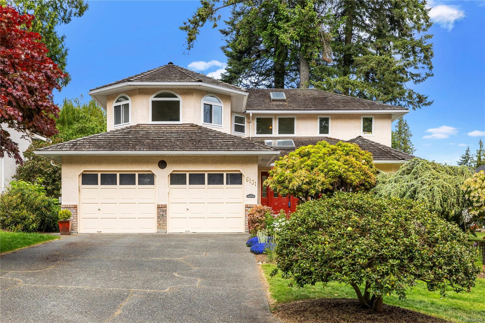 6131 Greenwood Pl, Na North Nanaimo real estate property for sale in Nanaimo British Columbia, V9V 1K6