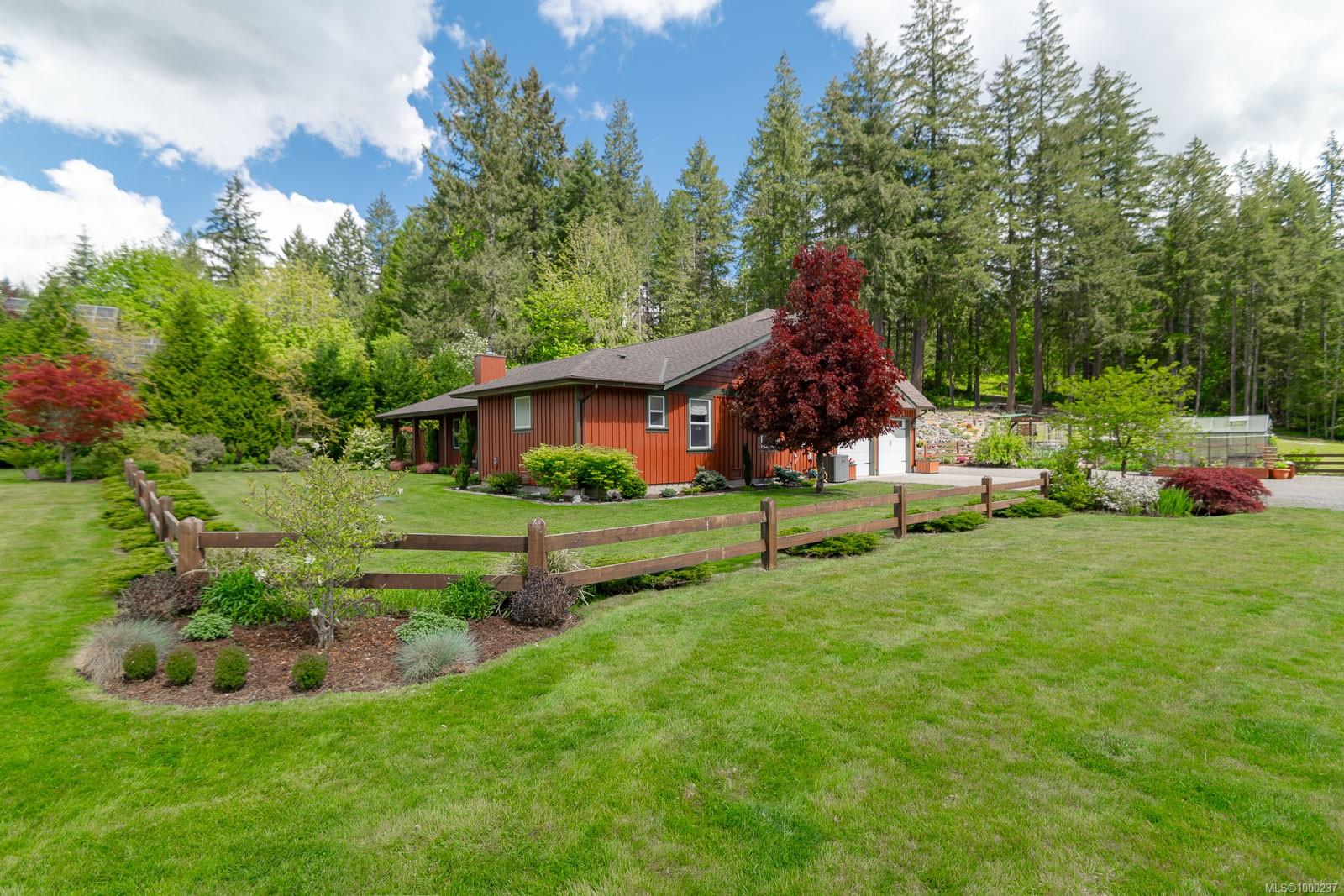 $1,375,000 - 4426 Cowichan Lake Rd<br>British Columbia, V9L 6J7