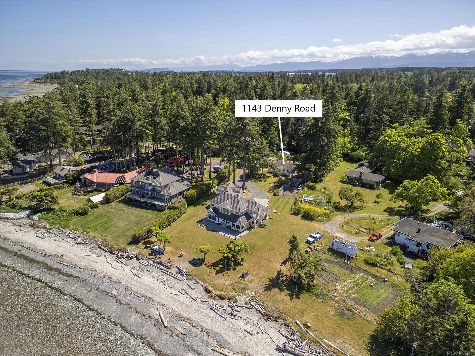 $948,000 - 1143 Denny Rd<br>British Columbia, V9M 4B5