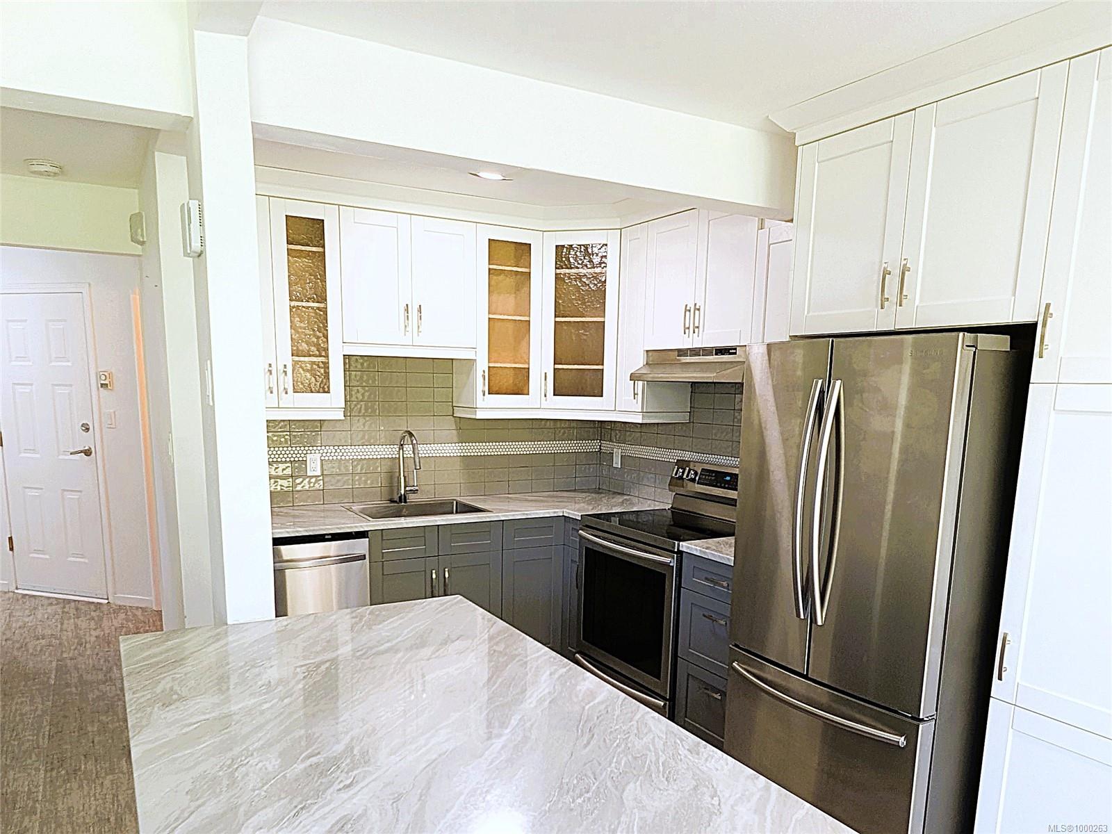 $510,000 - 2355 Valley View Dr<br>British Columbia, V9N 9A5
