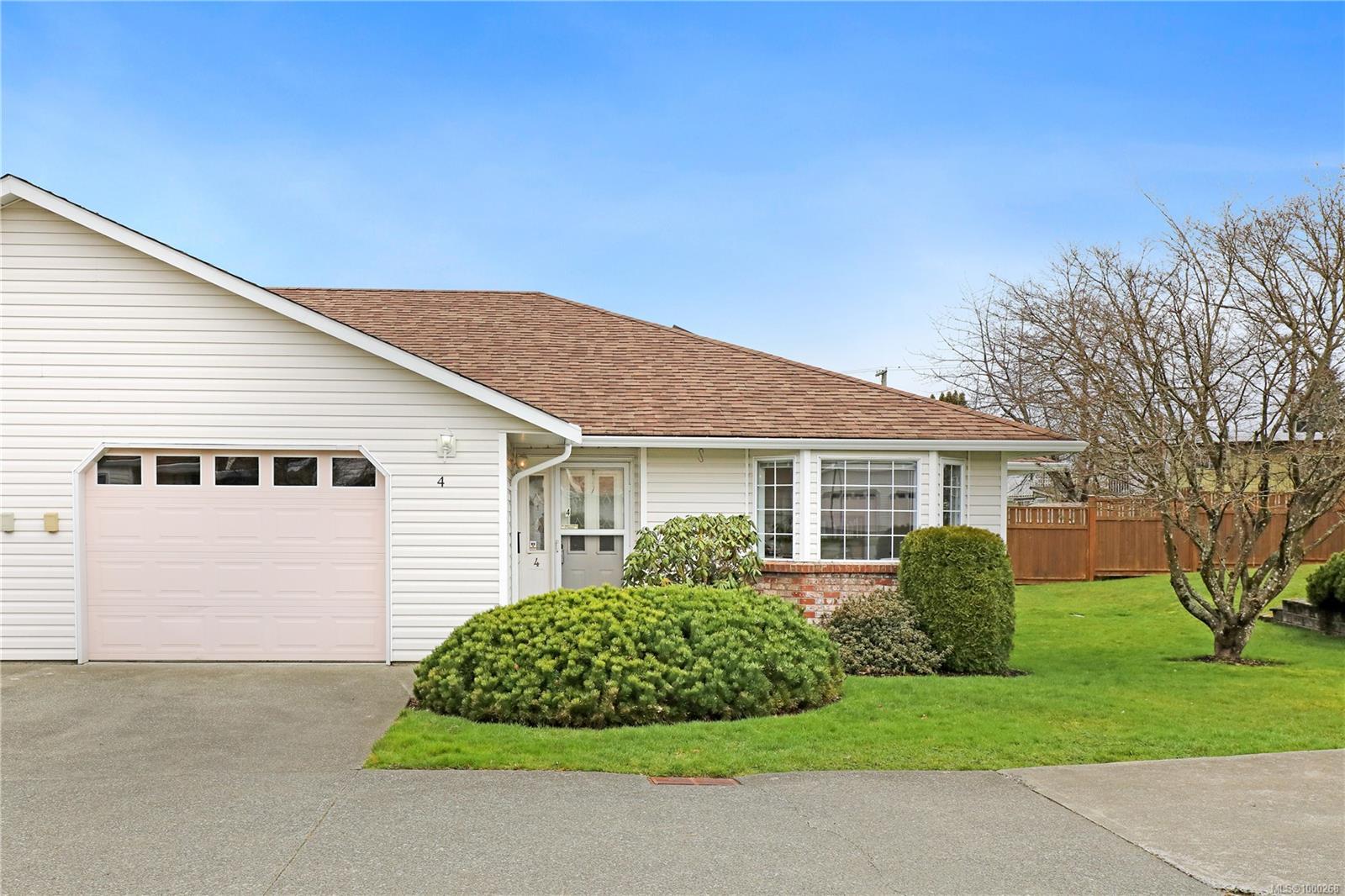 $490,000 - 1351 Tunner Dr<br>British Columbia, V9N 8V6