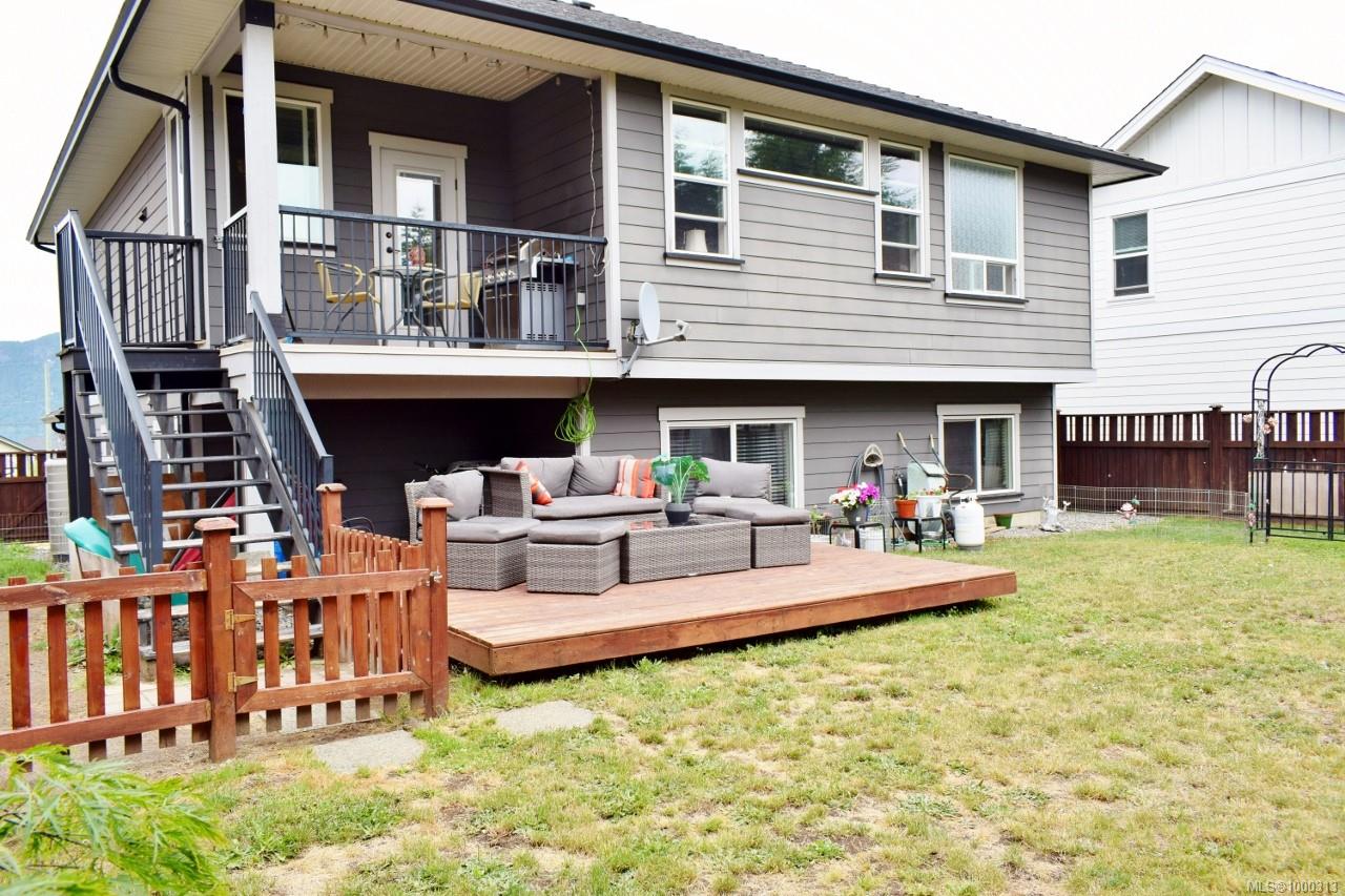 $889,000 - 1976 Falcon Cres<br>British Columbia, V0R 1N1