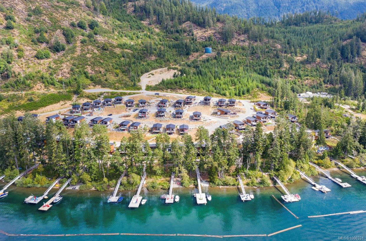 $929,000 - 7404 Cottage Way<br>British Columbia, V0R 2G1