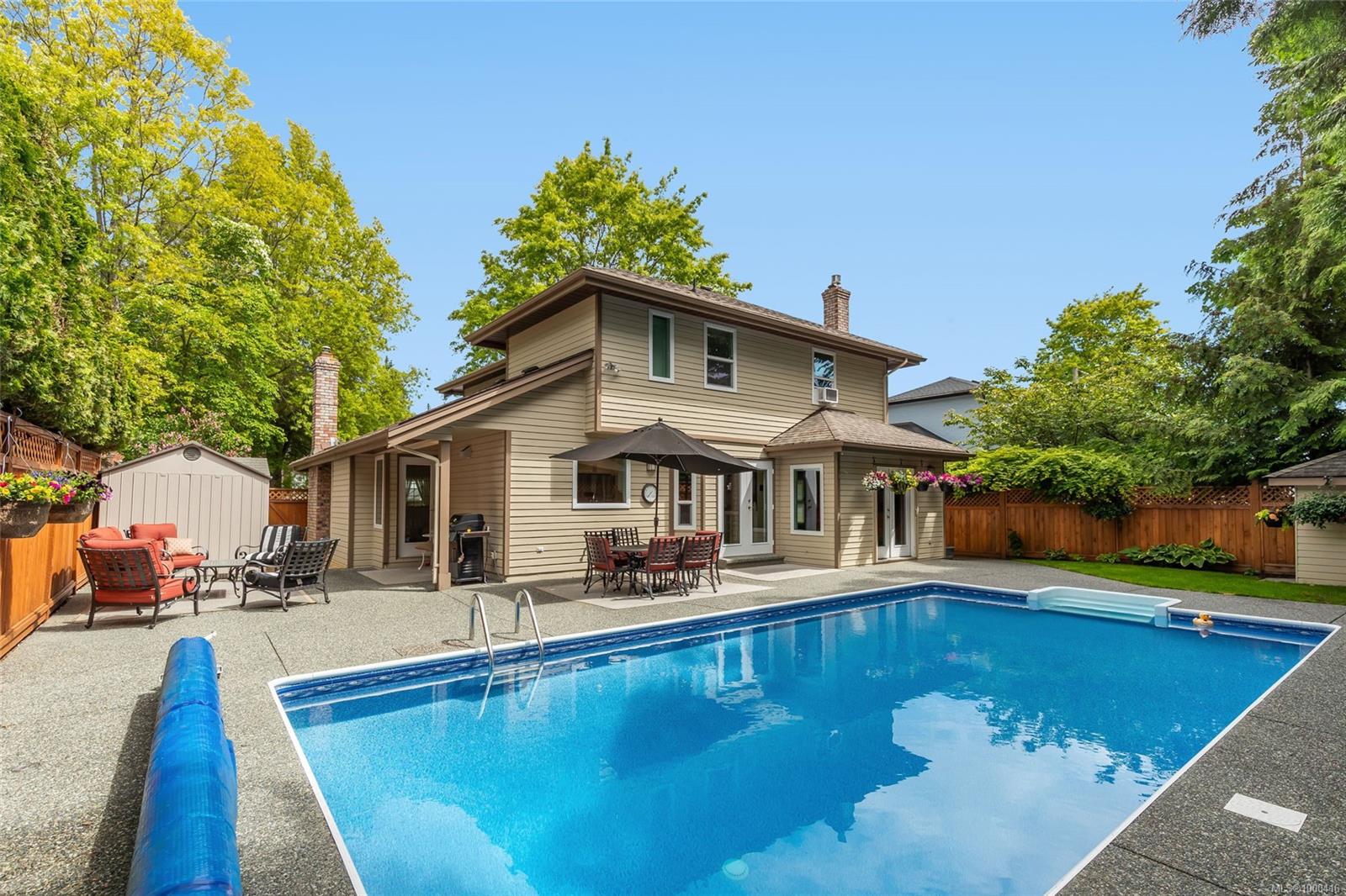 $999,900 - 2005 Berkshire Pl<br>British Columbia, V9T 5R3