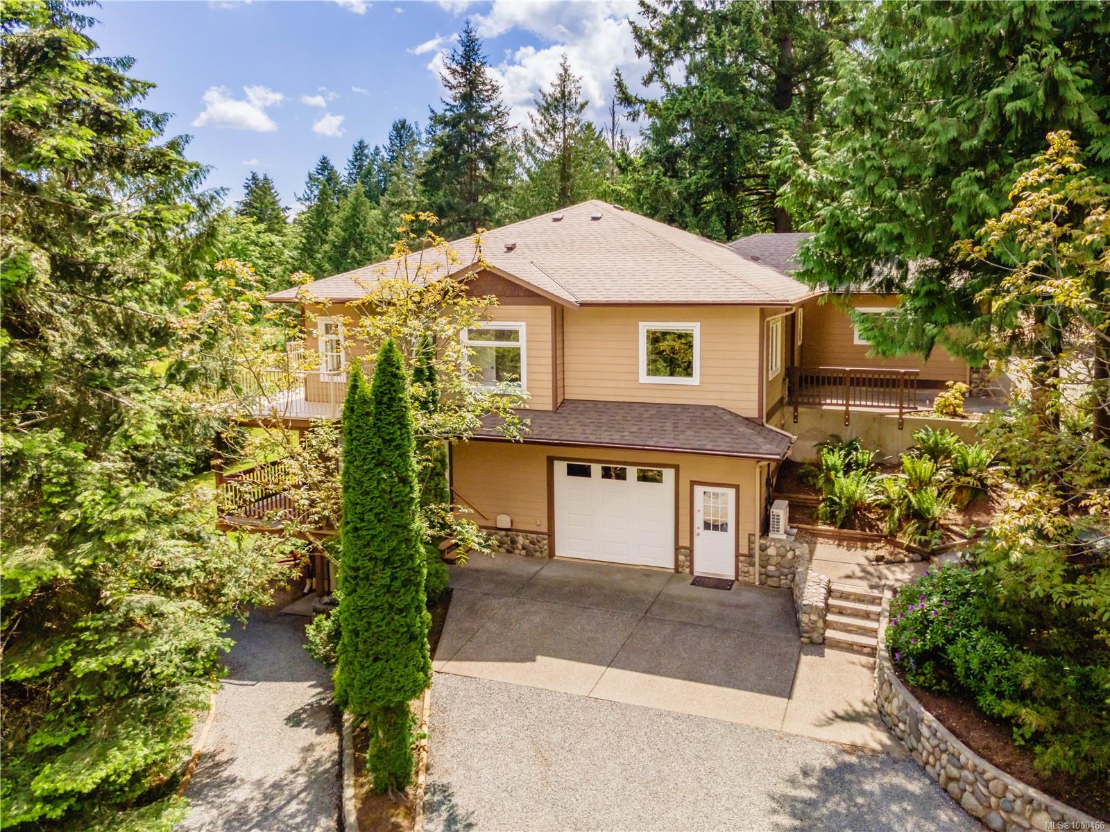 $1,374,900 - 2258 Cowichan Bay Rd<br>British Columbia, V0R 1N1