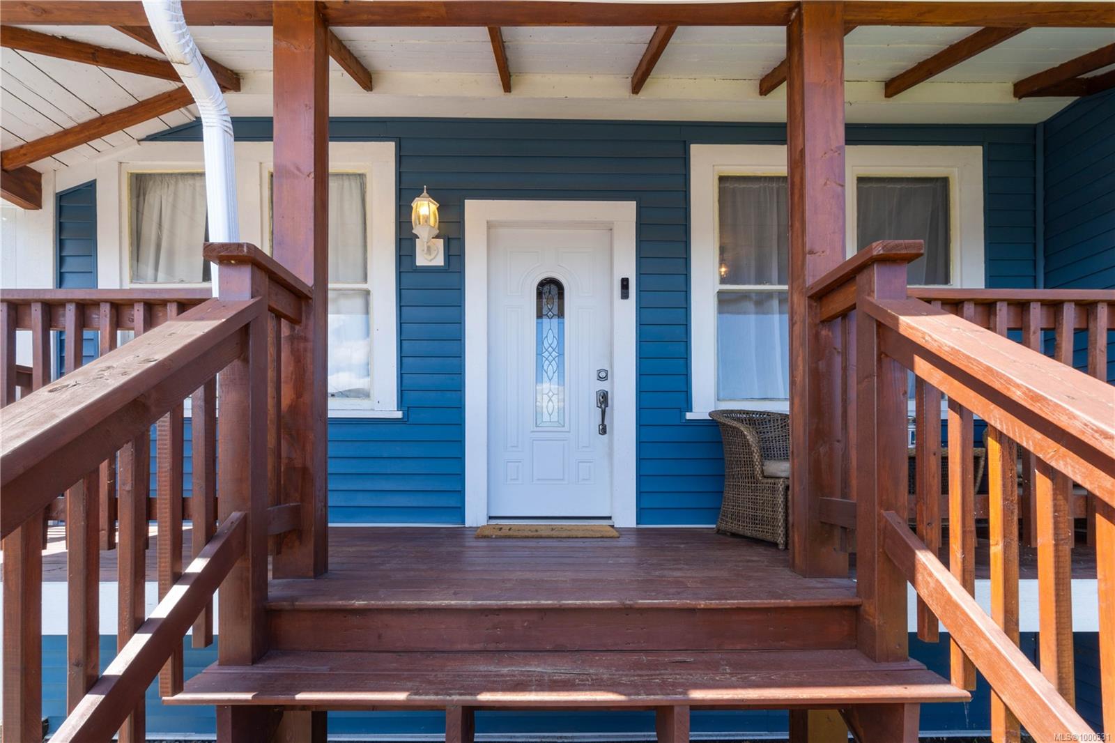 $649,900 - 221 Eaton St<br>British Columbia, V9R 4Y5