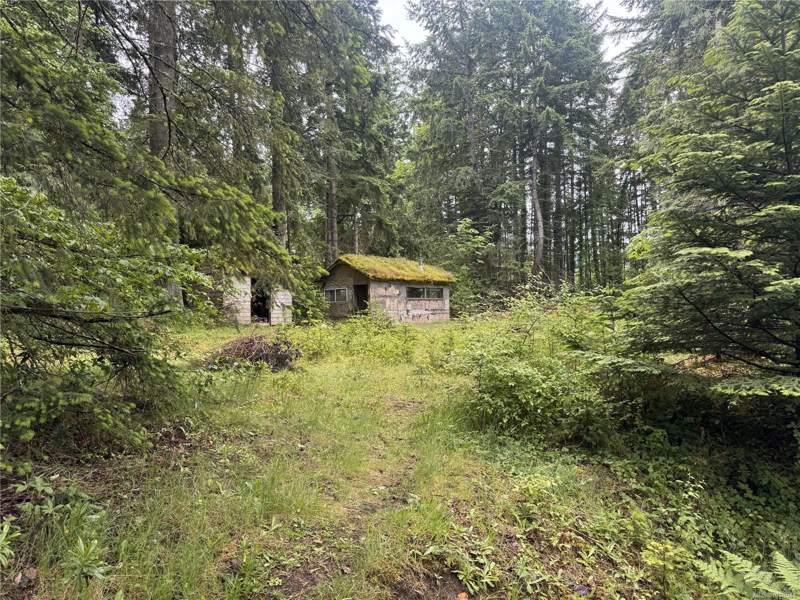 $639,000 - 12598 Lipton Rd<br>British Columbia, V9G 1M6