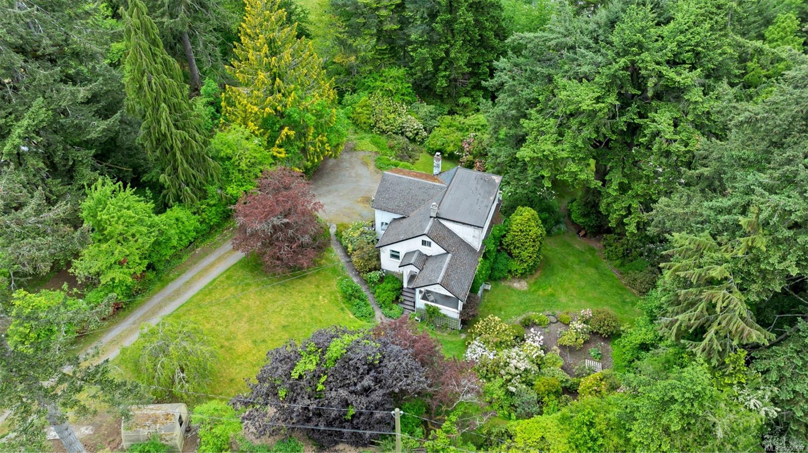 $799,900 - 2130 Cowichan Bay Rd<br>British Columbia, V0R 1N1
