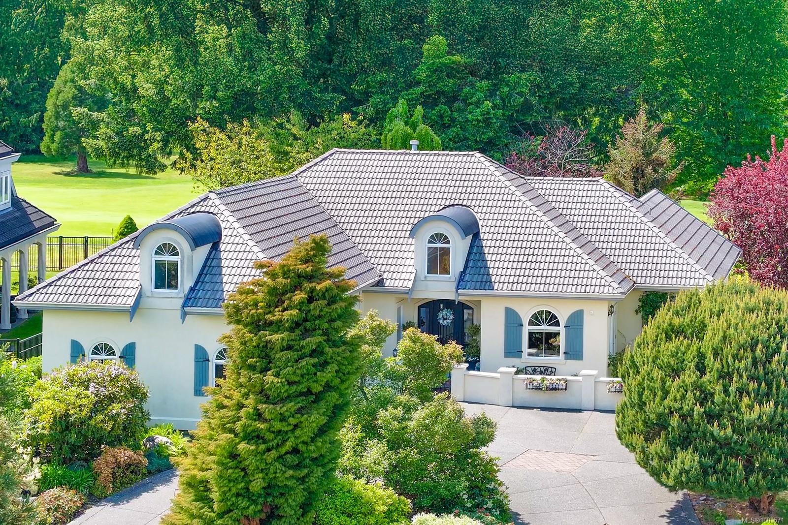 $1,675,000 - 3274 Majestic Dr<br>British Columbia, V9N 9X4
