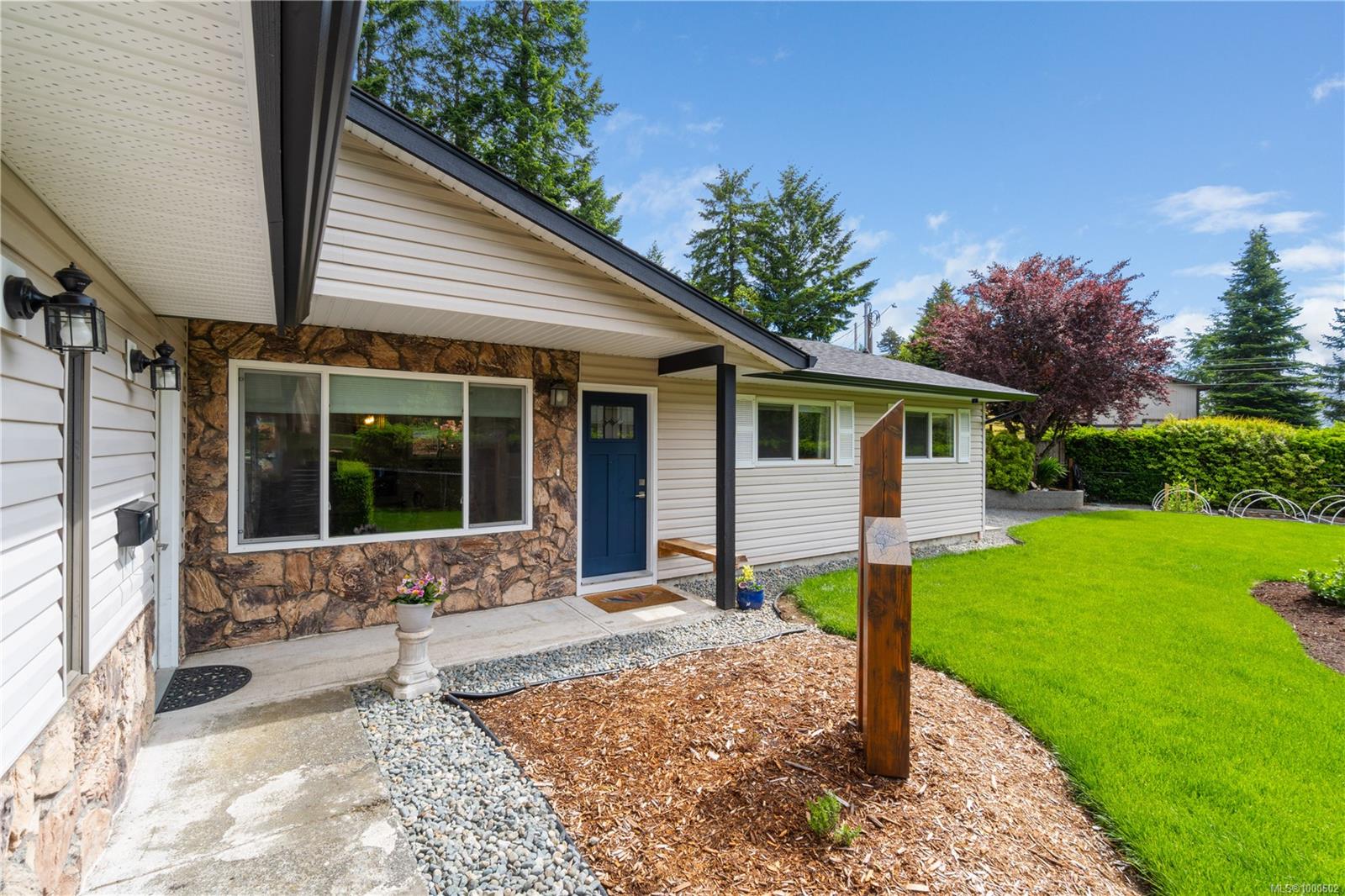 $799,000 - 3147 King Richard Dr<br>British Columbia, V9T 4A1