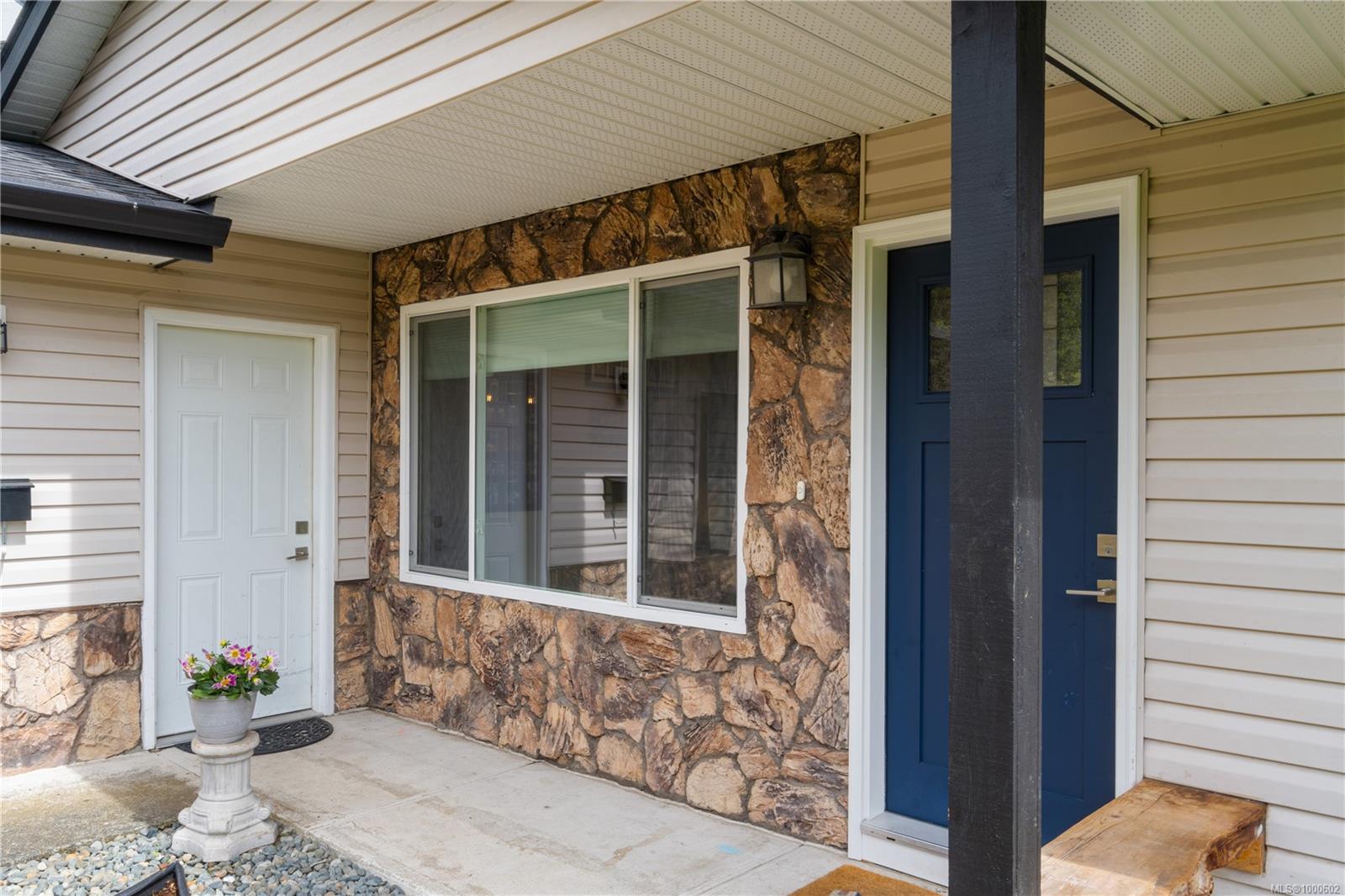 $799,000 - 3147 King Richard Dr<br>British Columbia, V9T 4A1