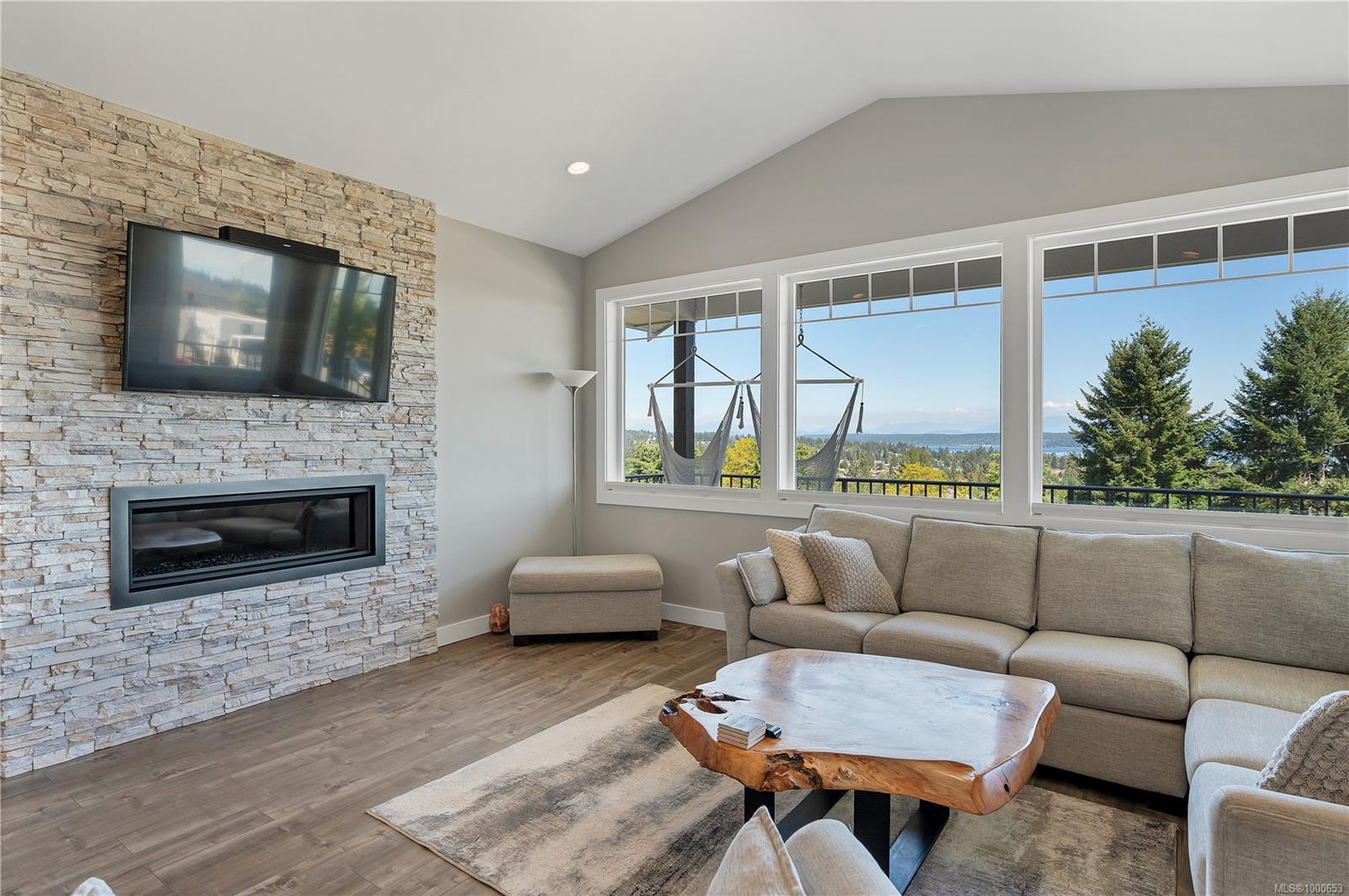 $1,049,900 - 721 Timberline Dr<br>British Columbia, V9H 0A3