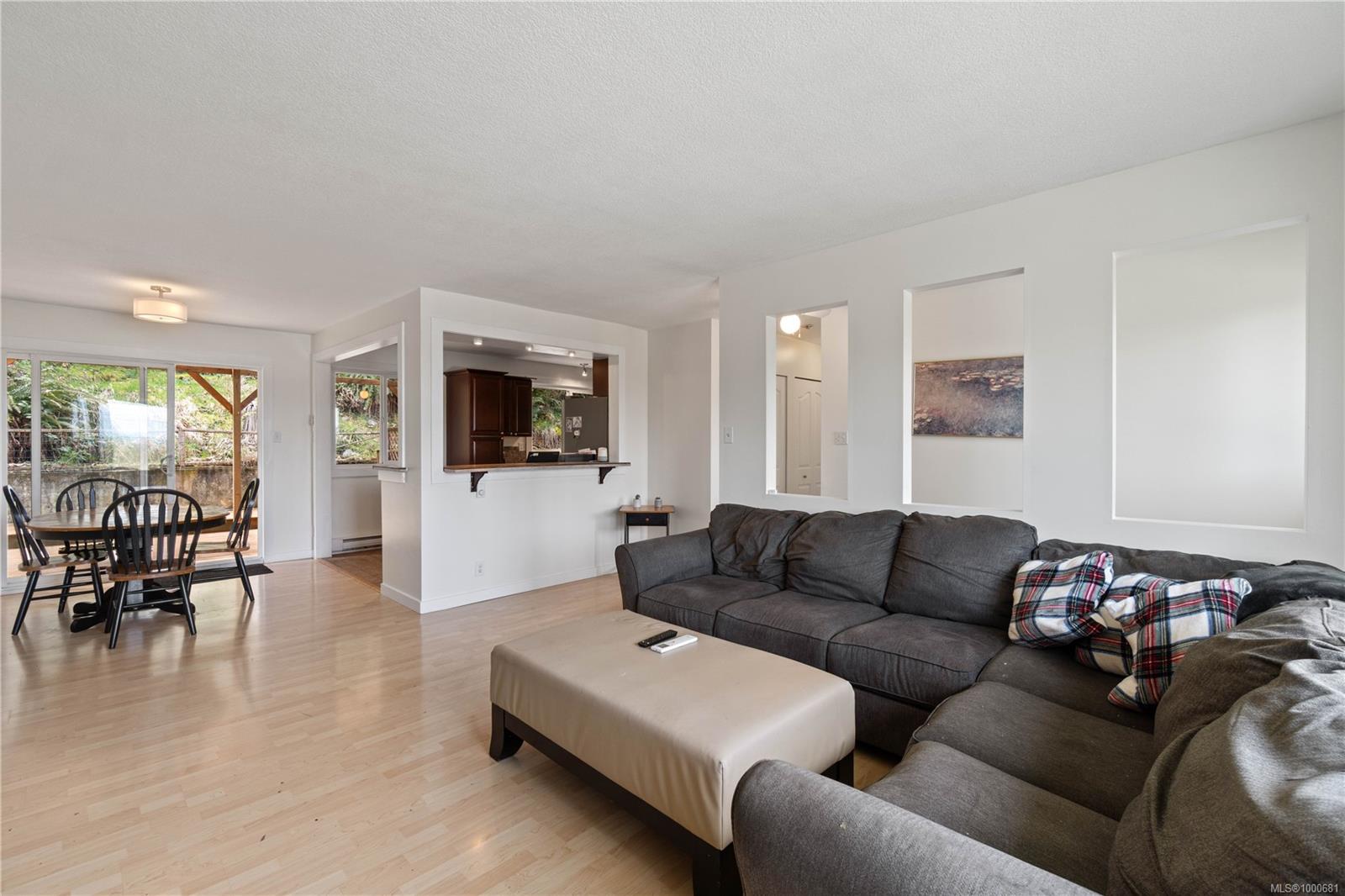 $779,900 - 5241 Toms Trnabt<br>British Columbia, V9T 5M9