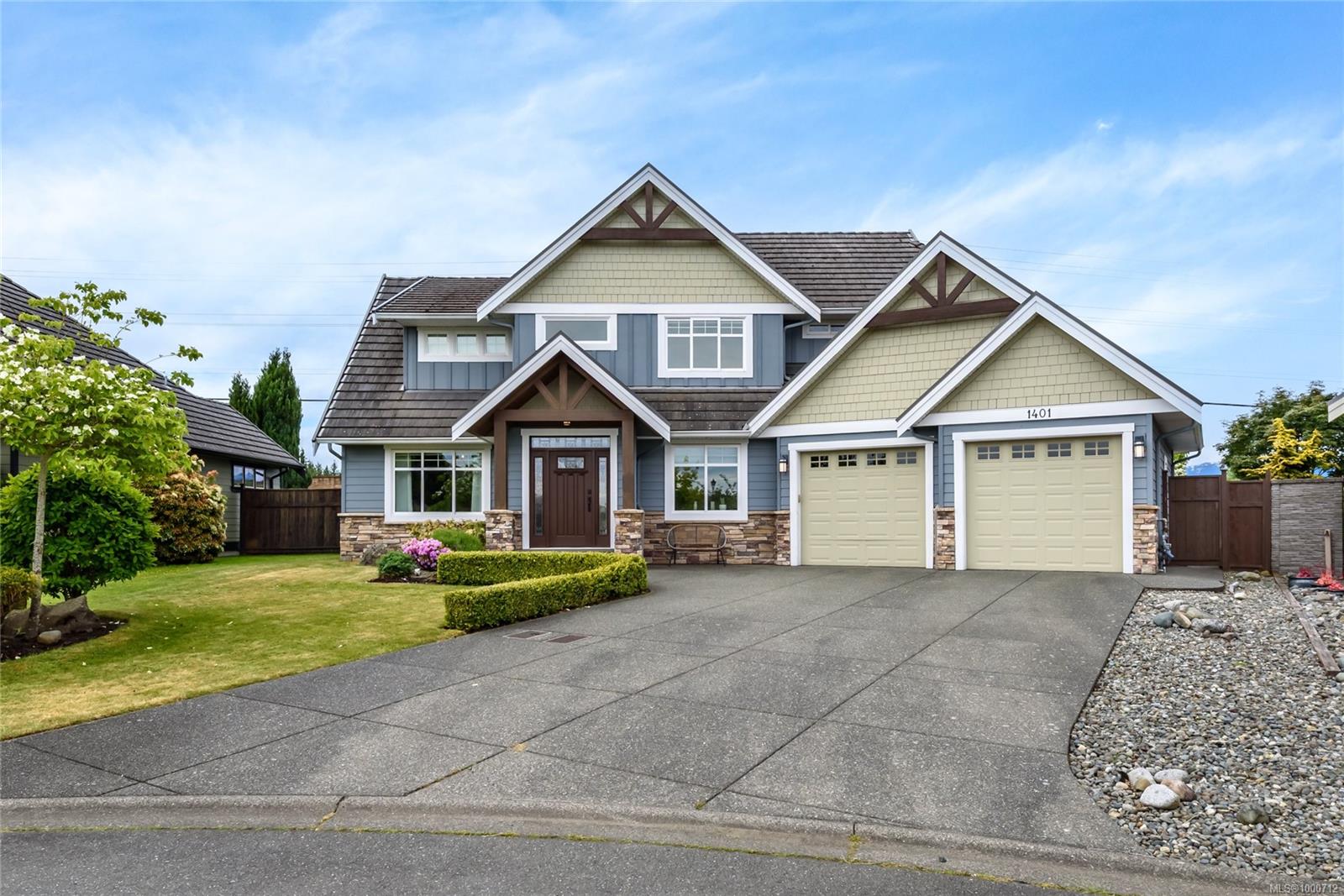 $1,350,000 - 1401 Dover Pl<br>British Columbia, V9N 4B1