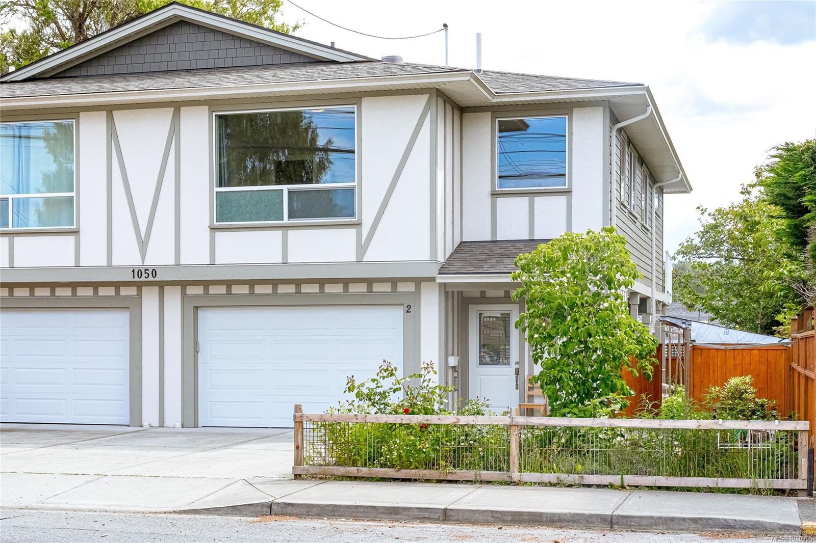 $589,900 - 1050 Trunk Rd<br>British Columbia, V9L 2S5