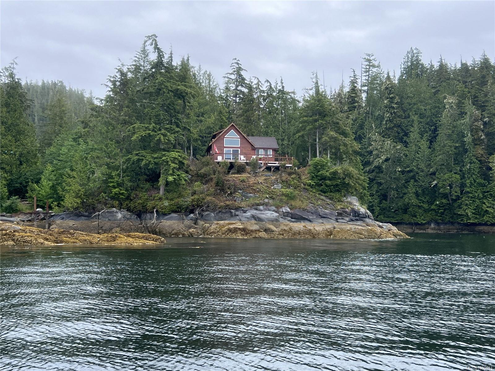 $474,900 - FB443773 Echo Bay<br>British Columbia, V0P 1S0