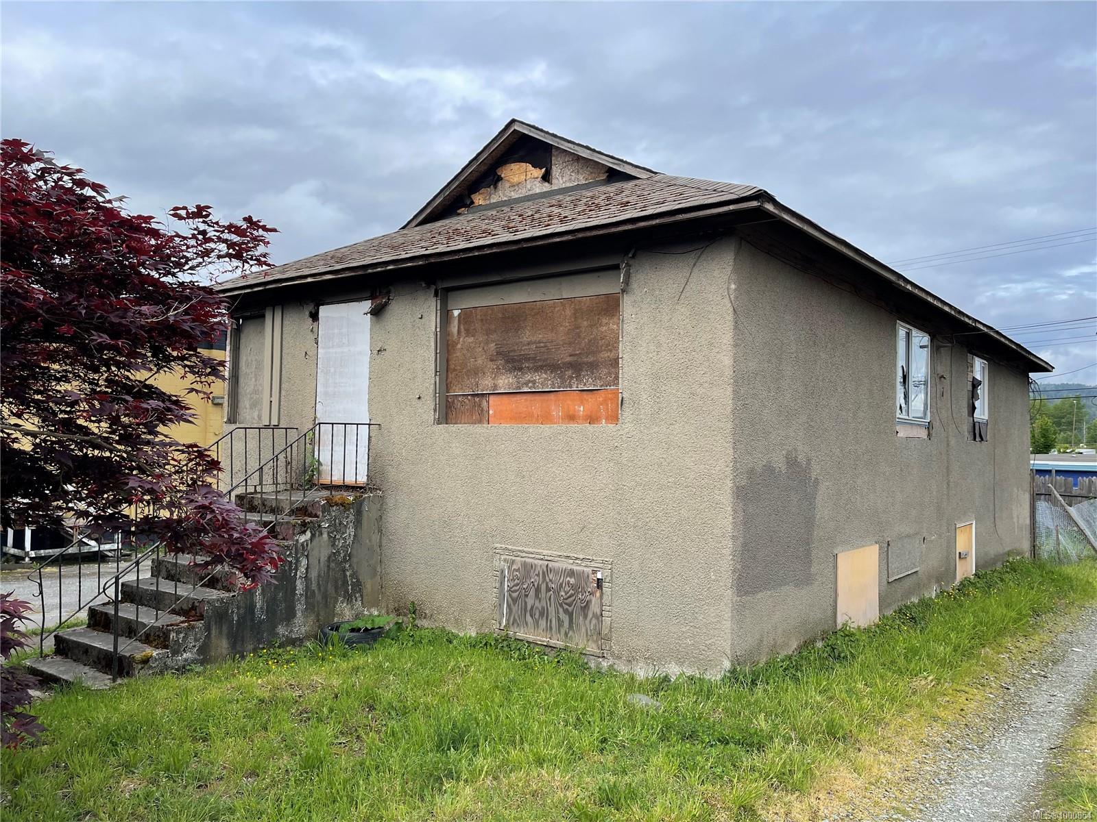 $149,999 - 3786 4th Ave<br>British Columbia, V9Y 4H8