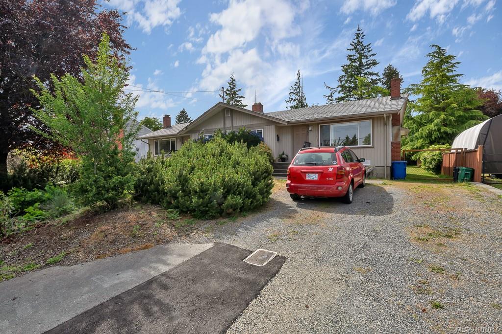 1441/1445 Montrose Ave, Na Departure Bay real estate property for sale in Nanaimo British Columbia, V9T 5N2