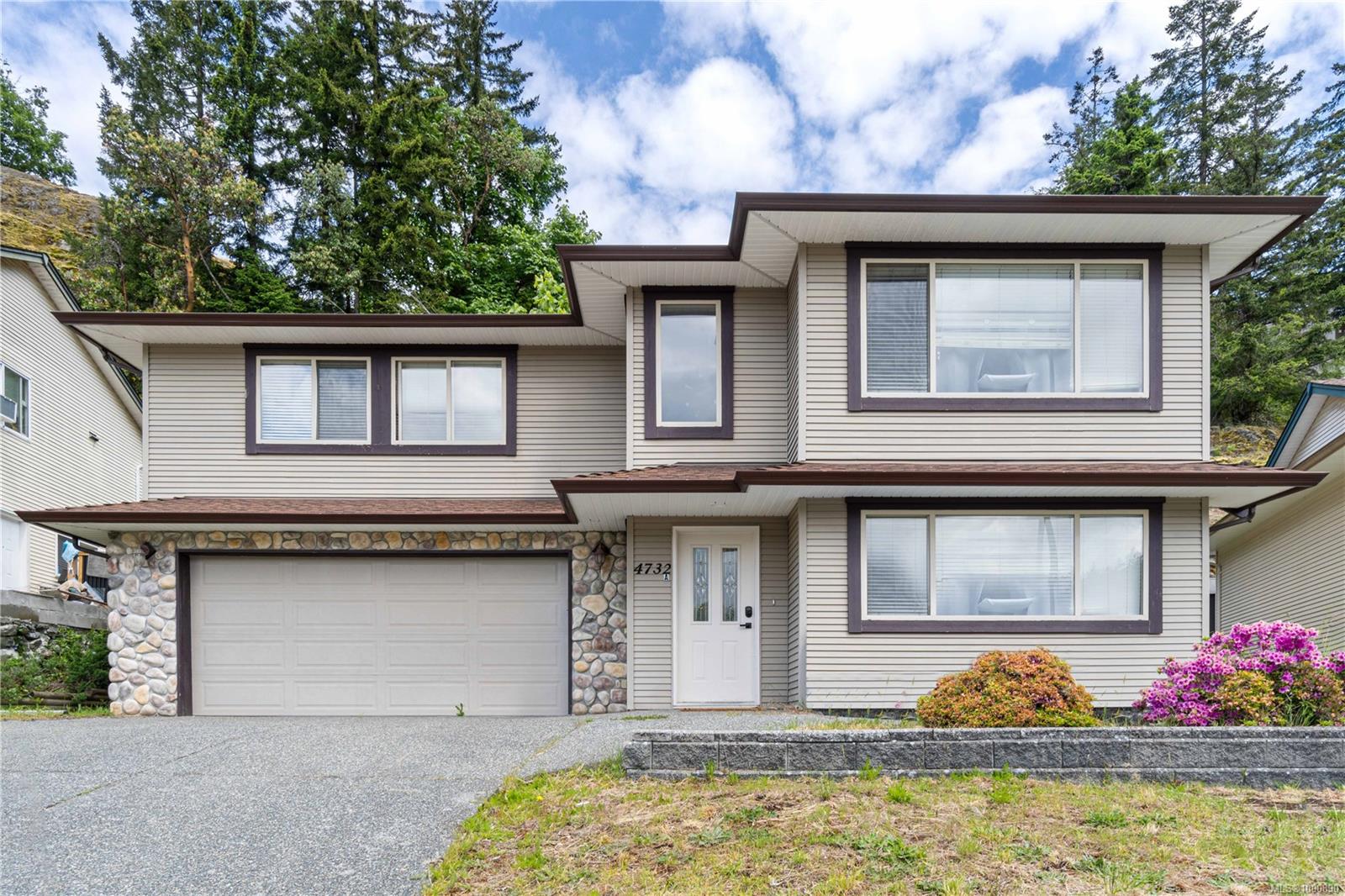 4732 Fairbrook Cres, Na Uplands real estate property for sale in Nanaimo British Columbia, V9T 6L7