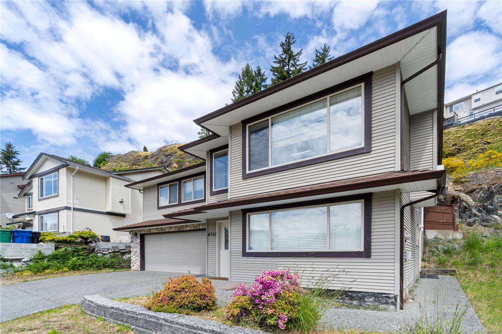 $879,900 - 4732 Fairbrook Cres<br>British Columbia, V9T 6L7