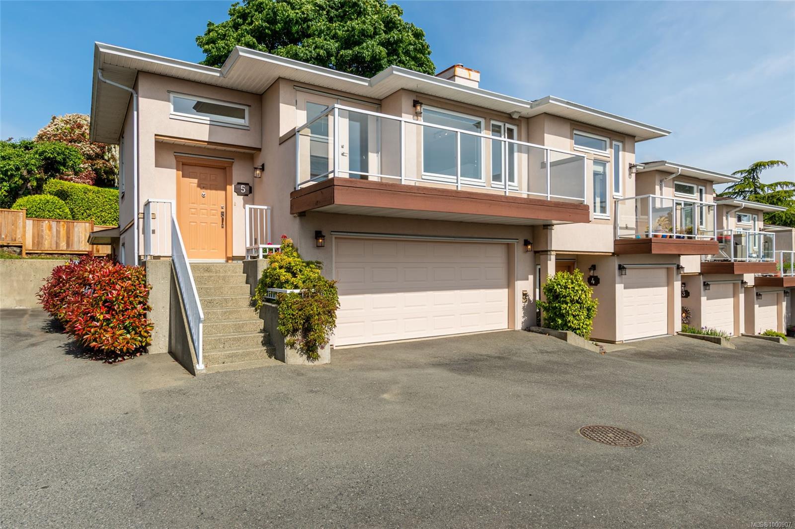 $529,900 - 100 Gifford Rd<br>British Columbia, V9G 1B8