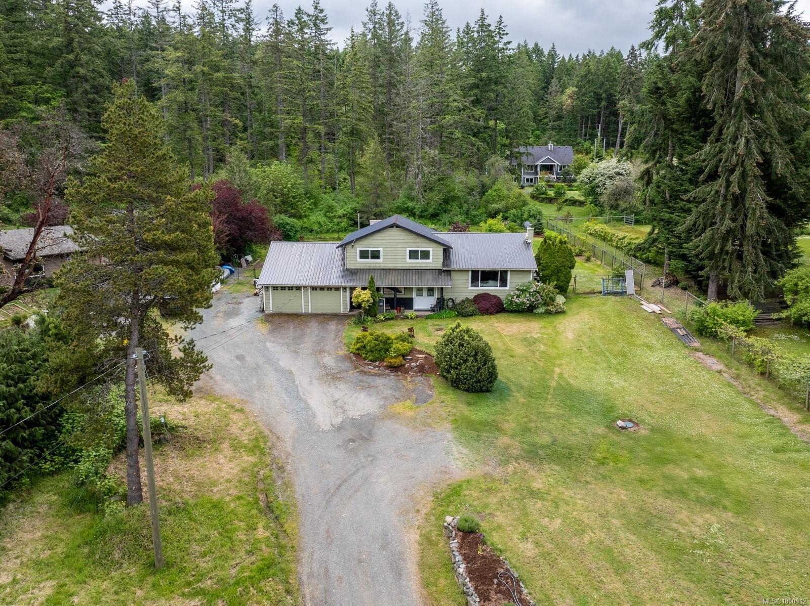$959,000 - 1166 Maple Bay Rd<br>British Columbia, V9L 5X1