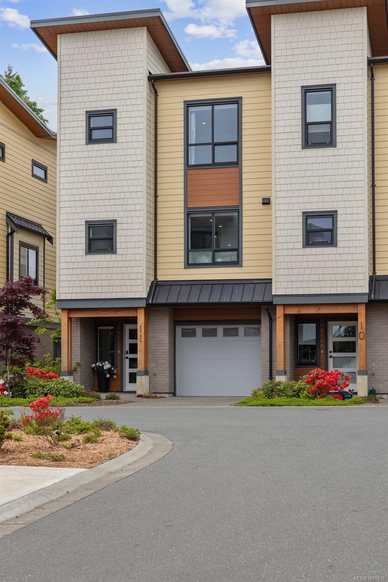 $785,000 - 356 14th St<br>British Columbia, V9N 1W2