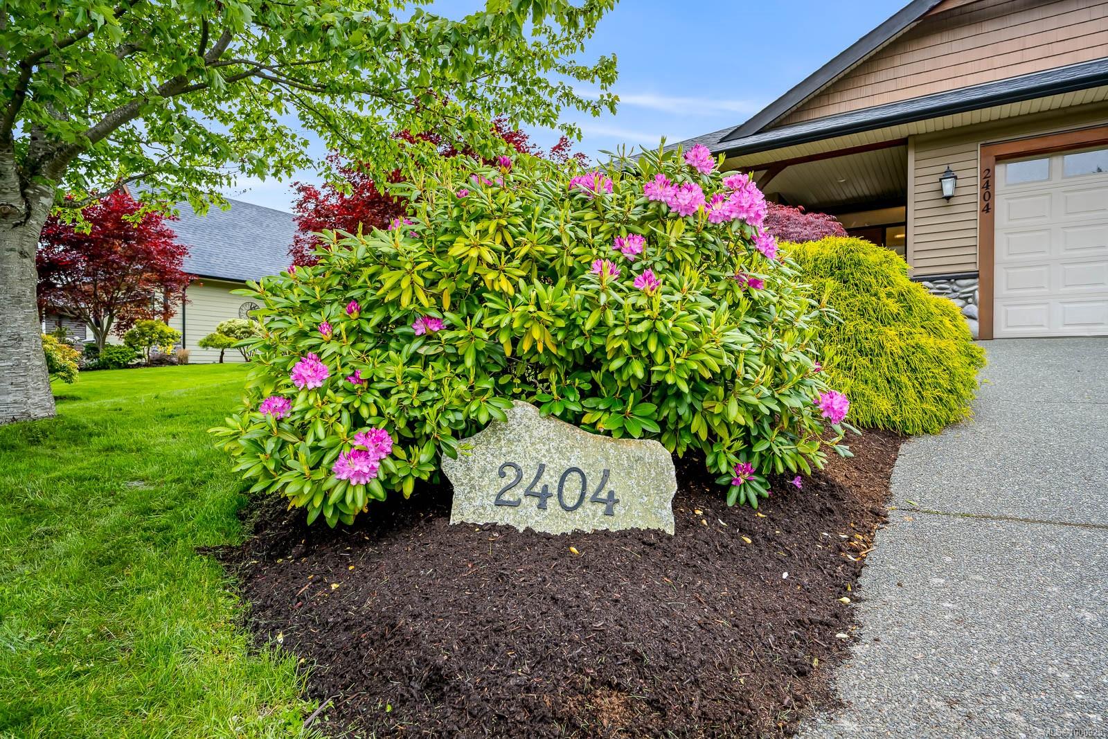 $999,900 - 2404 Tutor Dr<br>British Columbia, V9M 0A7