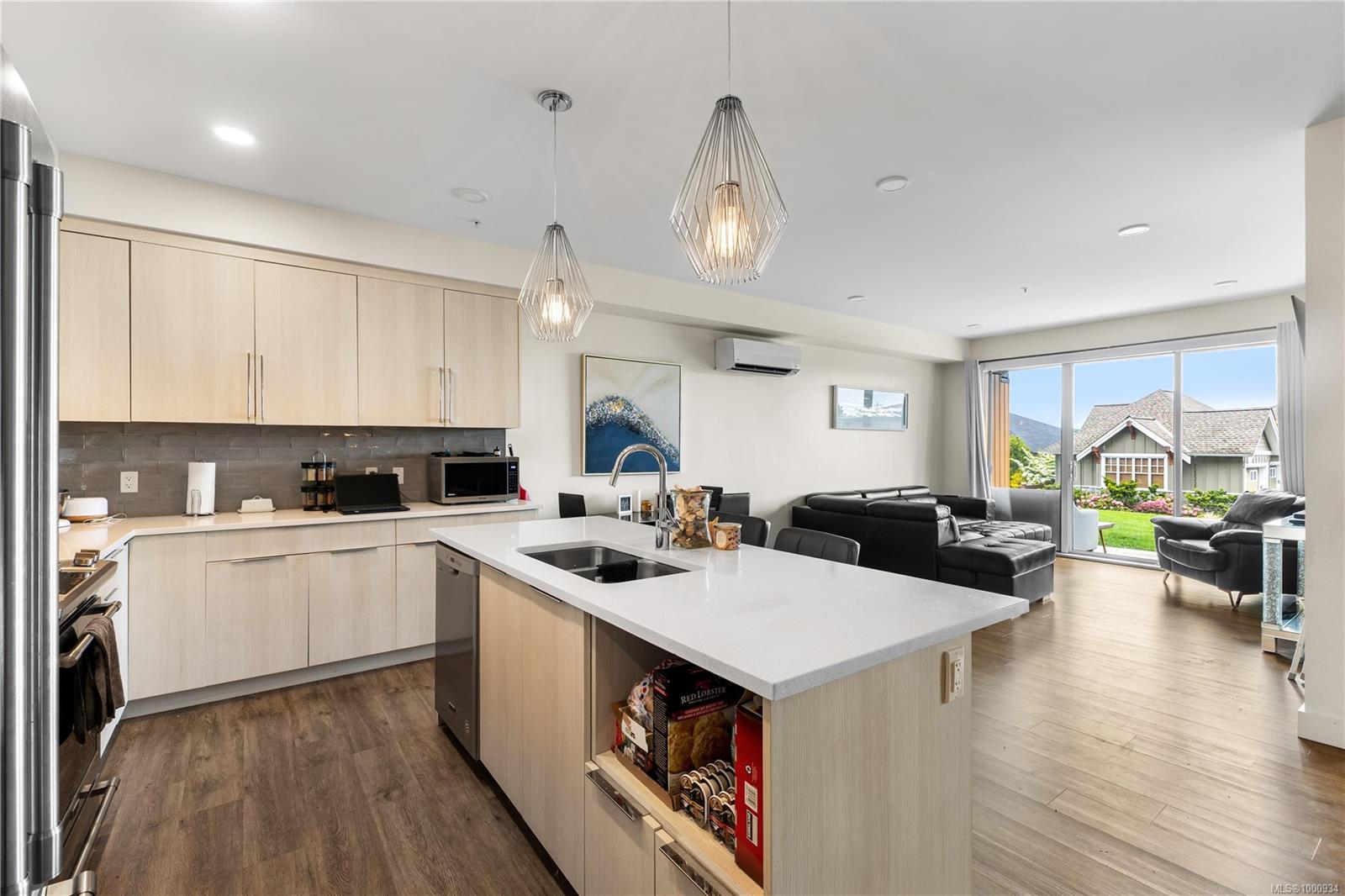 $524,900 - 2777 North Beach Dr<br>British Columbia, V9W 0B5