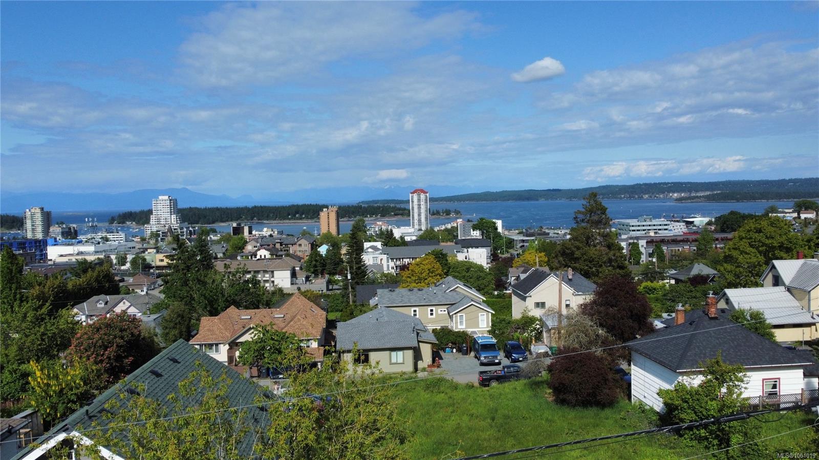 354 Kennedy St, Na Old City real estate property for sale in Nanaimo British Columbia, V9R 2Y3