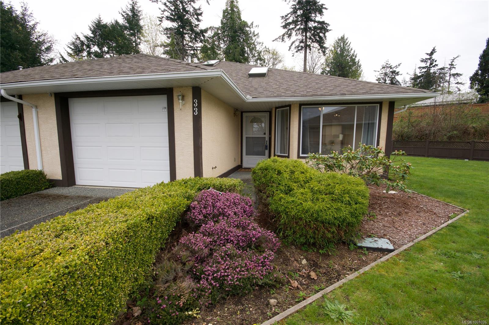$539,900 - 454 Morison Ave<br>British Columbia, V9P 2M6