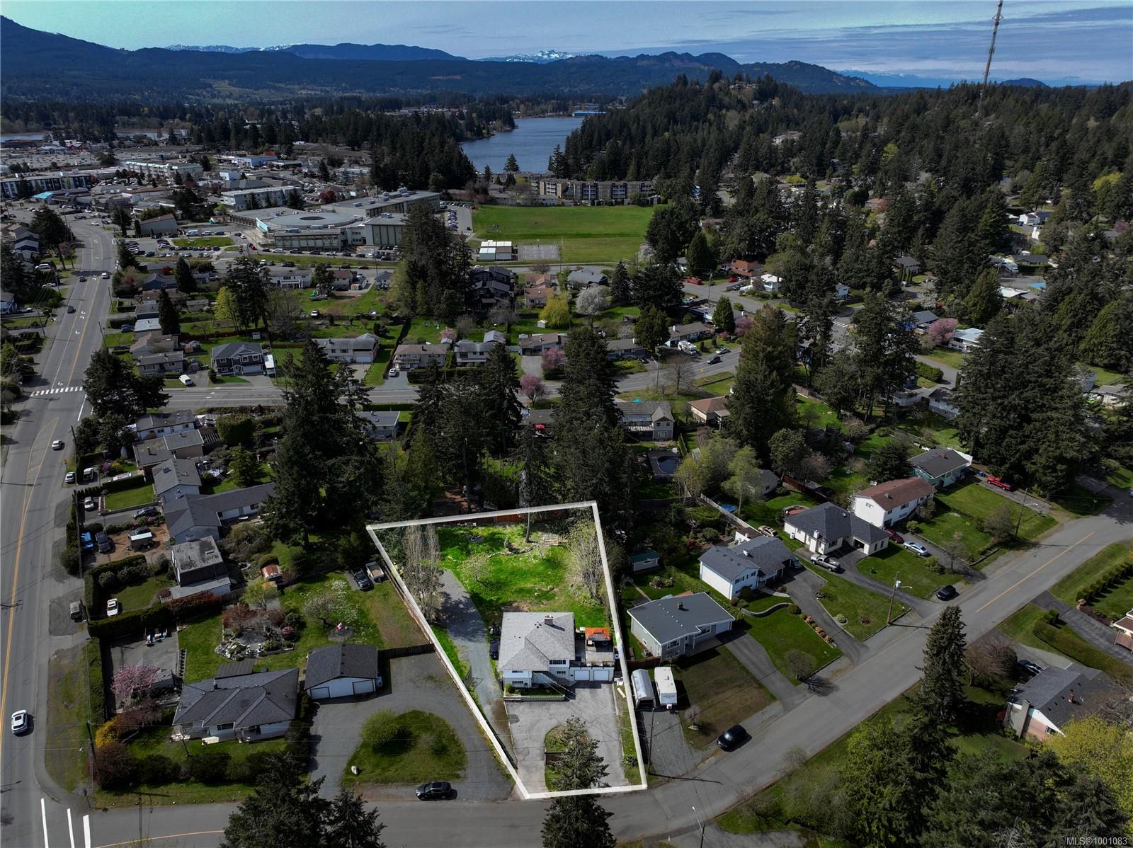 $869,900 - 3145 Adby Rd<br>British Columbia, V9T 2W3