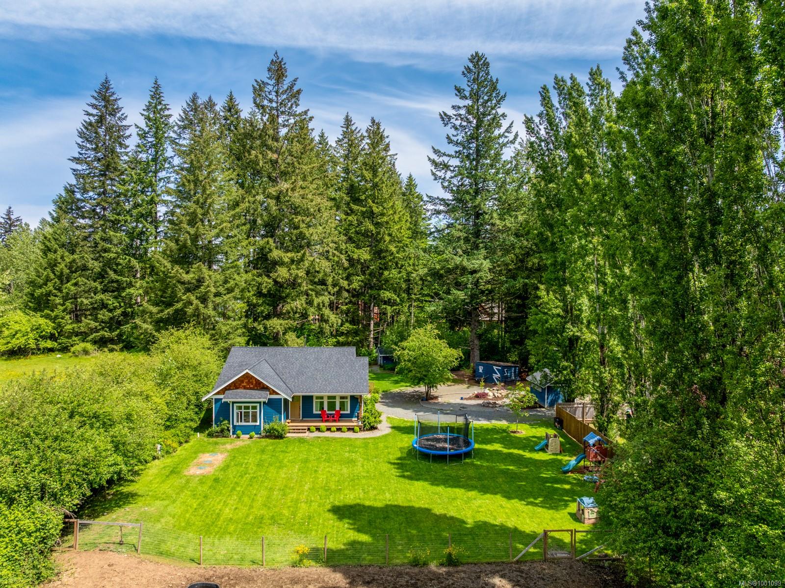 $1,335,000 - 6580 Poulton Rd<br>British Columbia, V0R 2M0